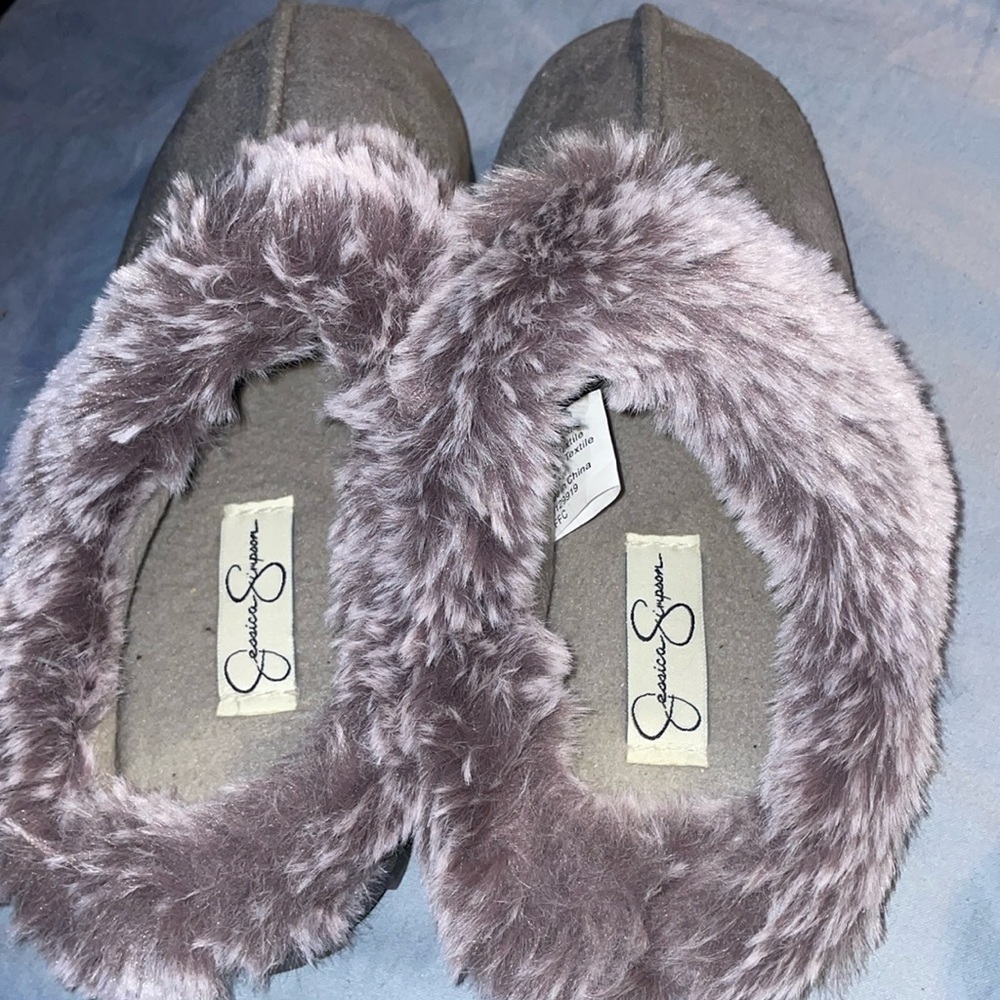 Jessica Simpson Girls Comfy Slippers